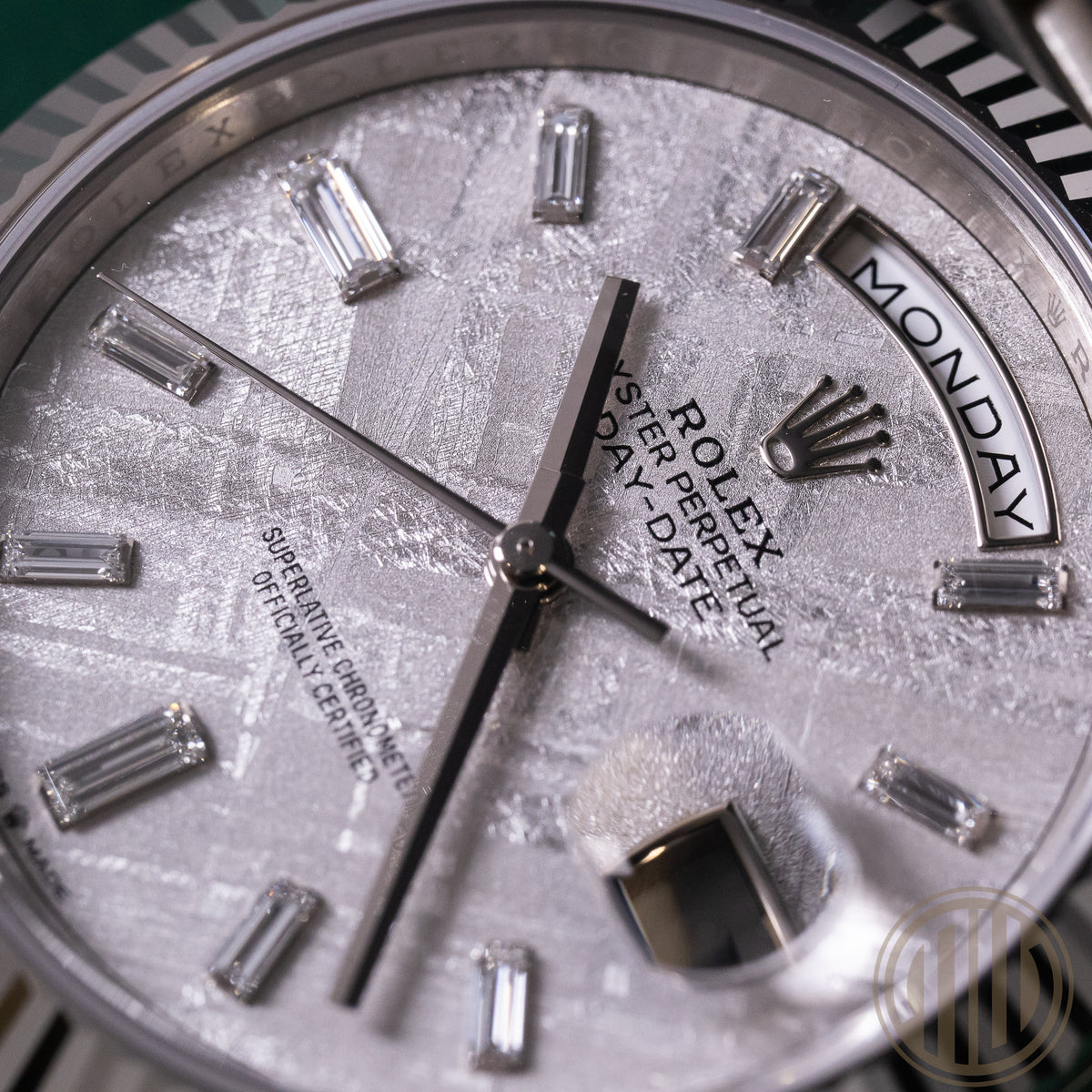 Rolex Day-Date 40 Meteorit Dial | 18kt White Gold | New | Unworn | Orig.Invoice | Fullset