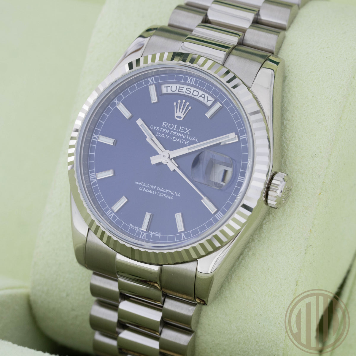 Rolex Day-Date 36 18kt Whitegold | Blue Dial | Lc100 | Box and Papers | 2009