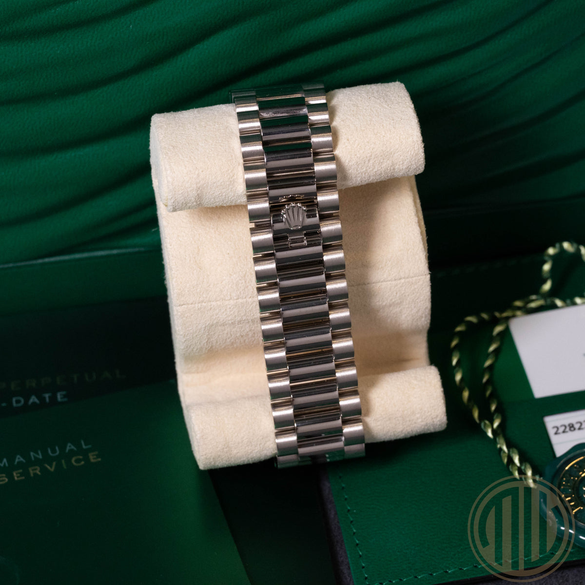 Rolex Day-Date 40 Olive Dial | Lc100 | Orig.Invoice | Box and Papers | 2016
