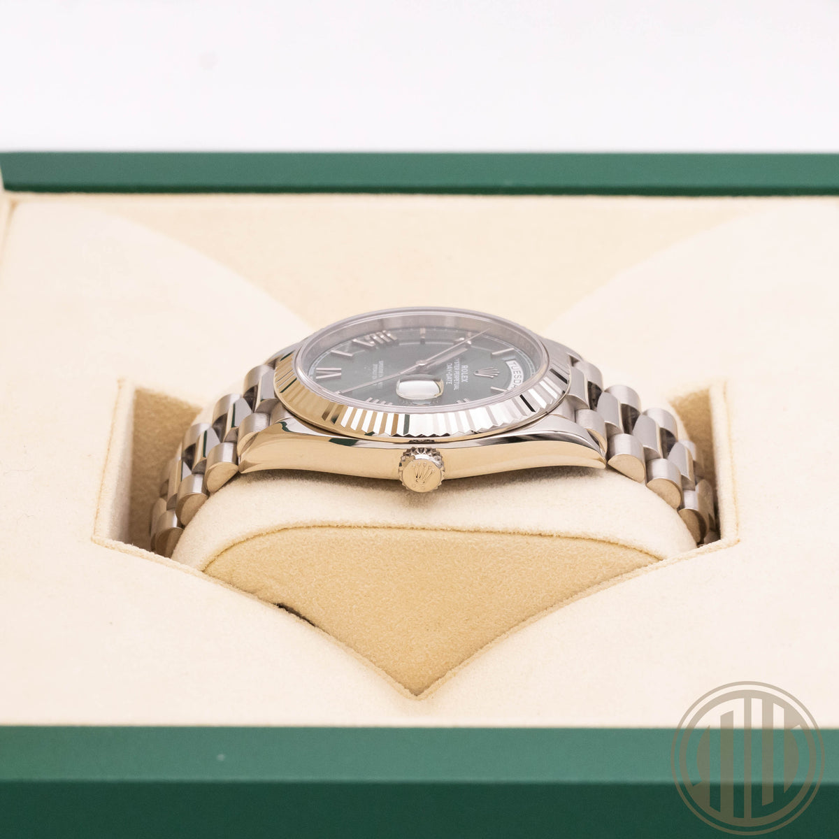 Rolex Day-Date 40 Olive Dial | Lc100 | Orig.Invoice | Box and Papers | 2016
