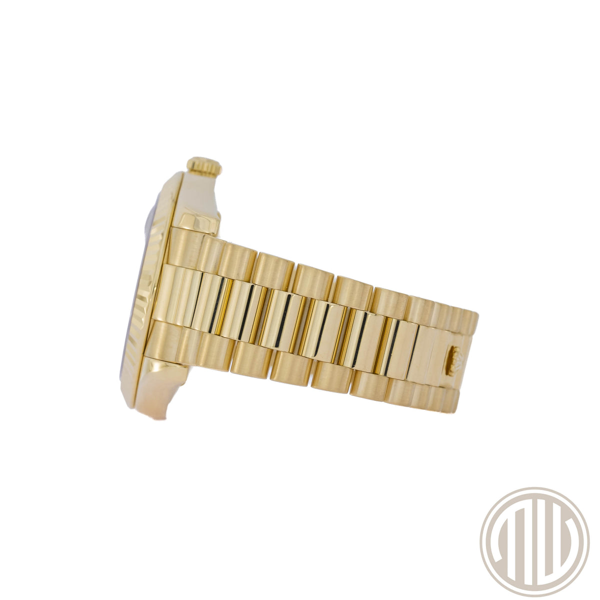 Rolex Day-Date II Black Dial | 18kt Yellowgold | Lc100 | Box and Papers | 2011