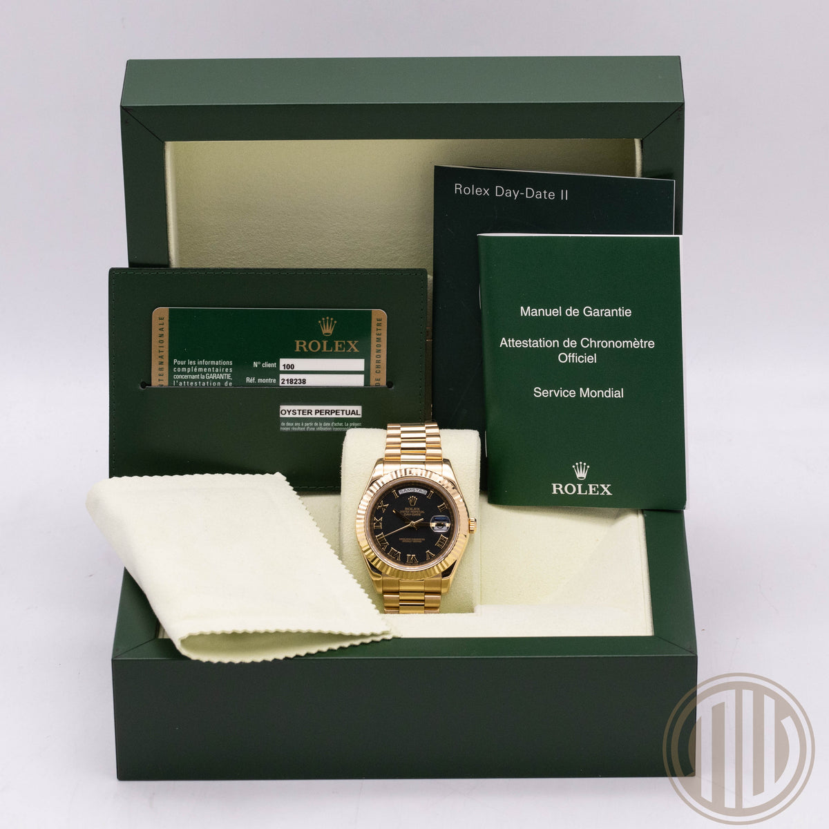 Rolex Day-Date II Black Dial | 18kt Yellowgold | Lc100 | Box and Papers | 2011