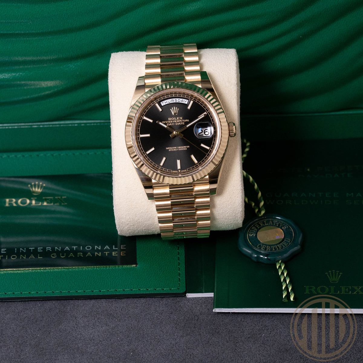 Rolex Day-Date 40 18kt Yellowgold | Black Dial | Box and Papers | 2023