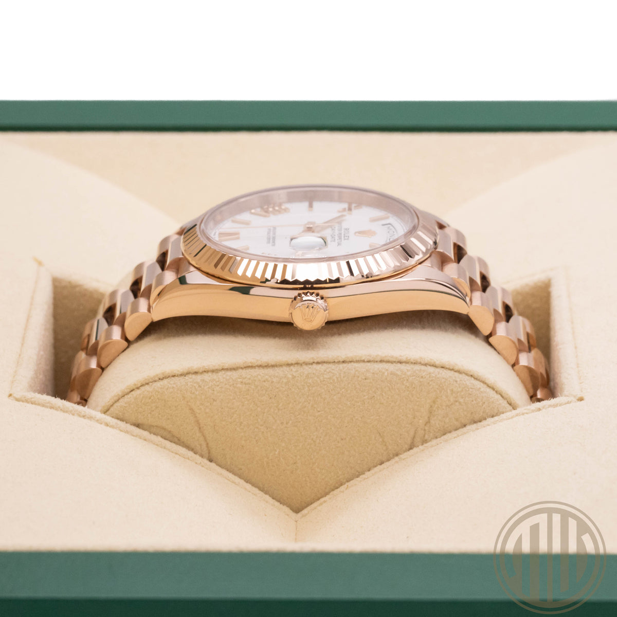 Rolex Day-Date 40 White Roman Dial | Everose-Gold | Box and Papers | 2021