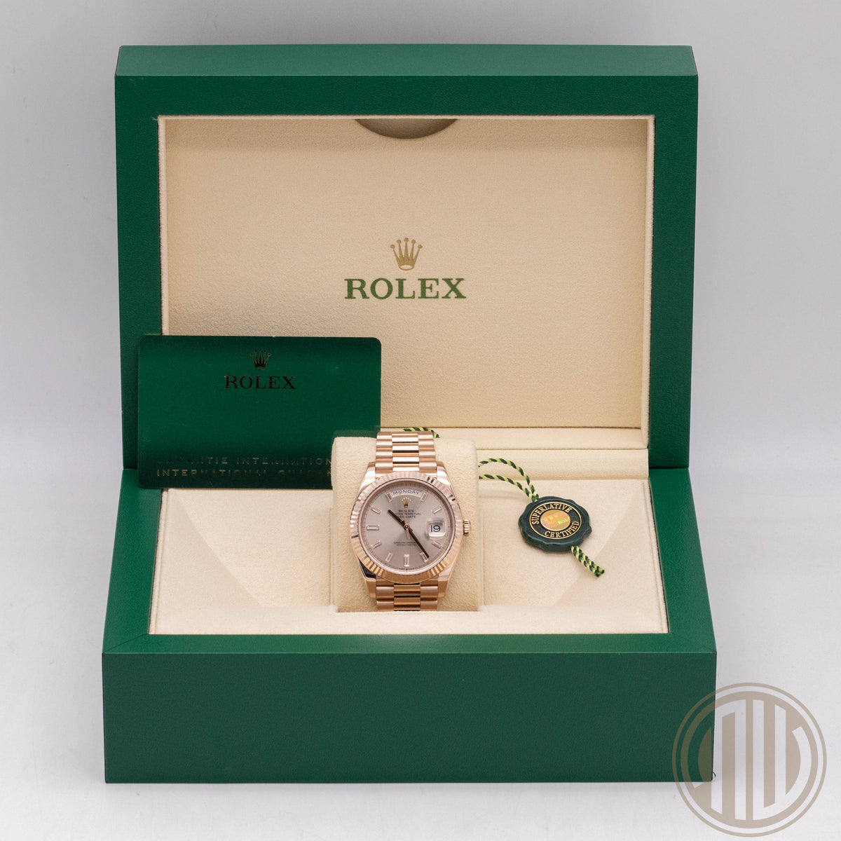 Rolex Day-Date 40 Sundust Baguette Dial | Everose-Gold | Box and Papers | 2020
