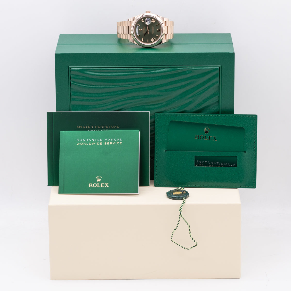 Rolex Day-Date 40 Roségold | Olive Dial | Box and Papers | 2020 | 228235