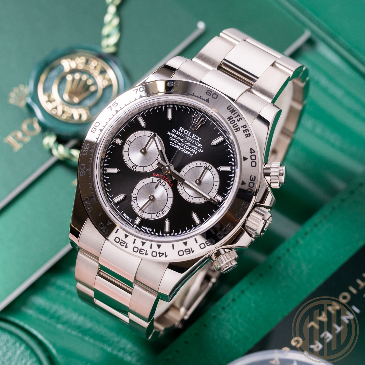 Rolex Daytona750 Whitegold | Black Dial | Box and Papers | 2024 | 126509