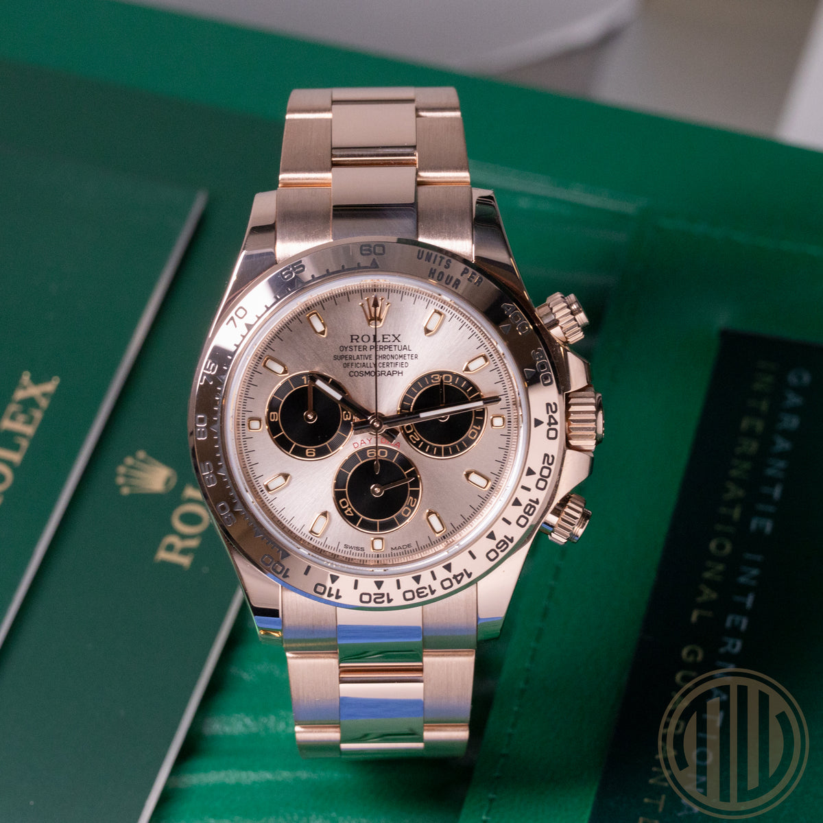 Rolex Daytona 18kt Everose | Sundust Dial | Box and Papers | 2021 | 116505
