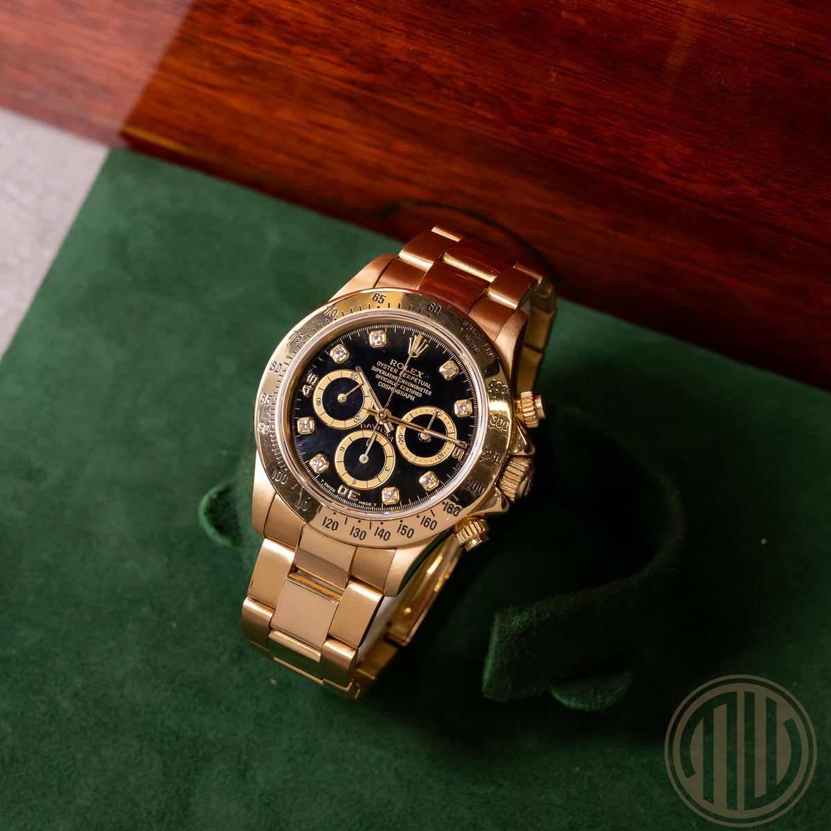 Rolex Daytona Zenith | Black Dial | Lc 100 | 18Karat Yellow Gold | Box & Papers
