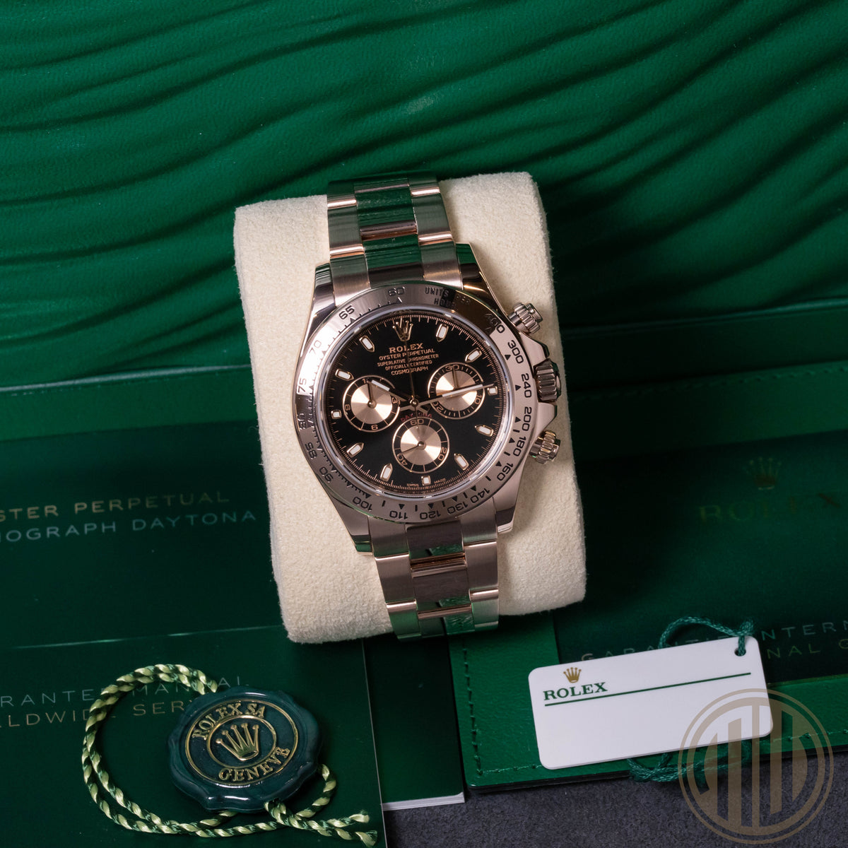 Rolex Daytona Everose | Black Dial | Box and Papers | 2023 | 116505