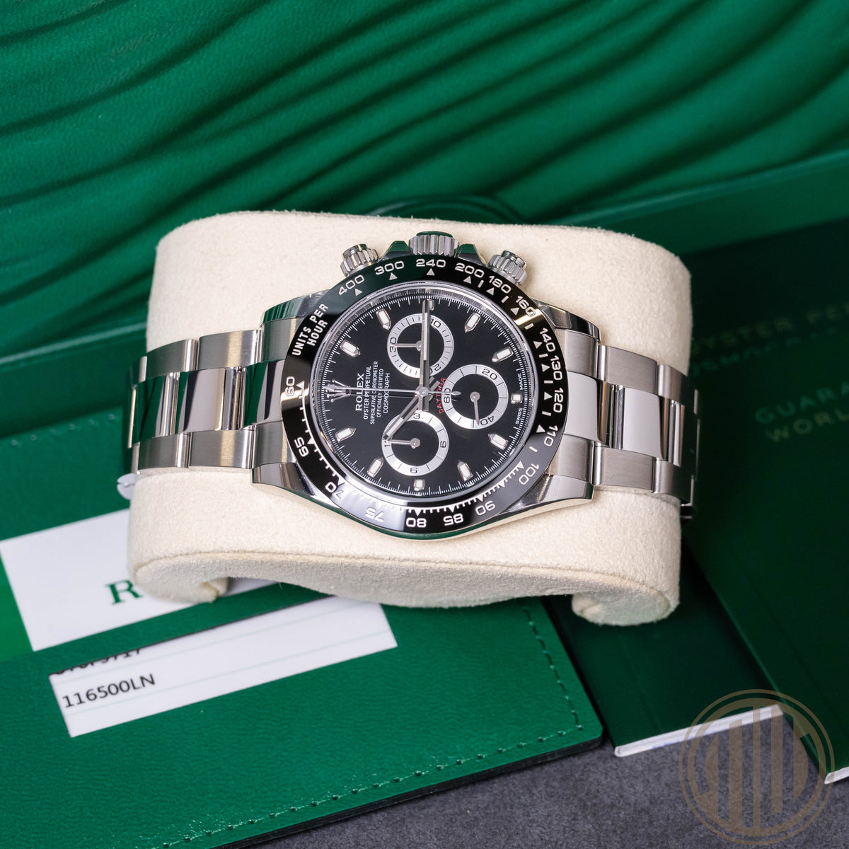 Rolex Daytona  |Unworn NEW  | Box and Papers | 2020 | 116500LN