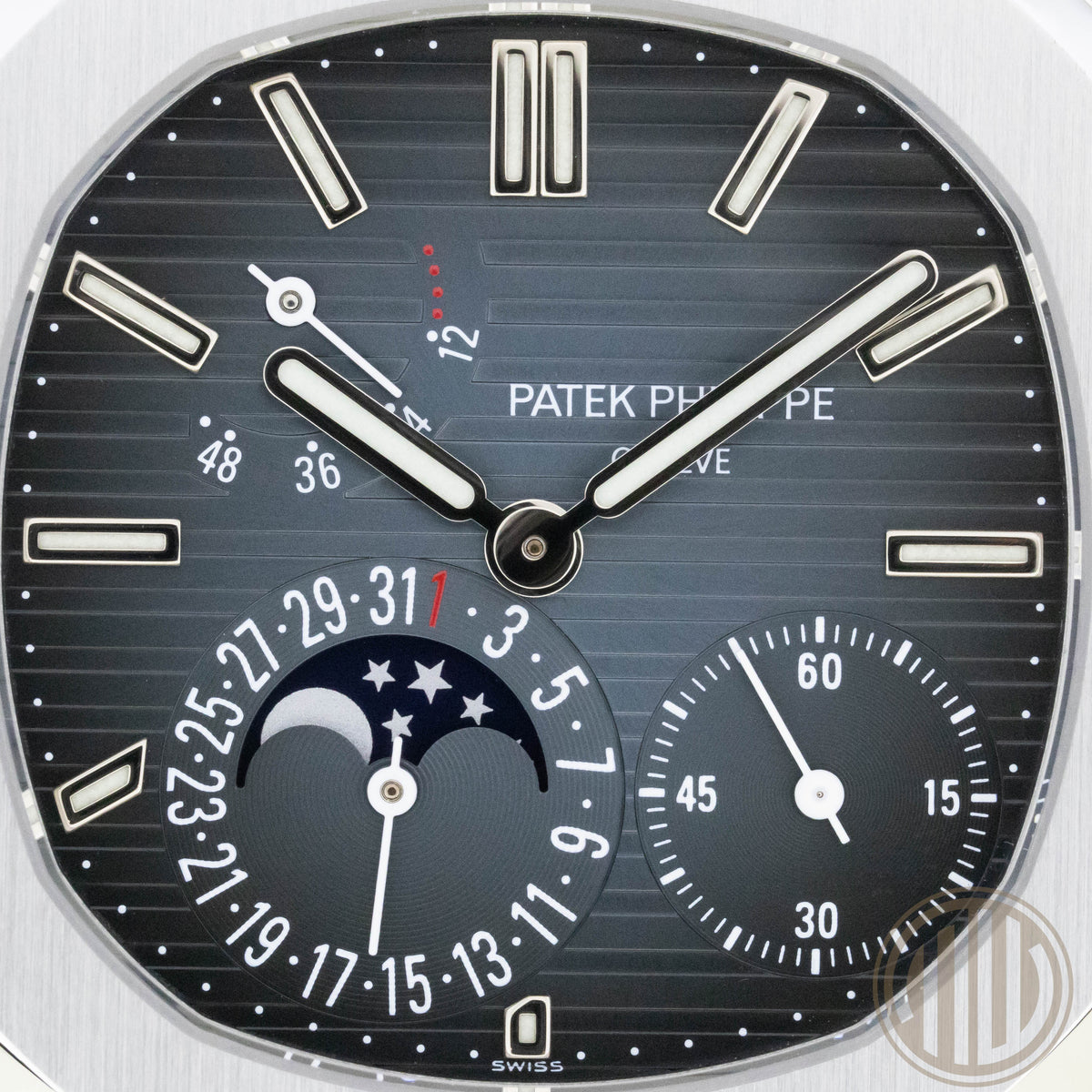 Patek Philippe Nautilus Blue Dial | Stainless-Steel | Box and Papers | 2010