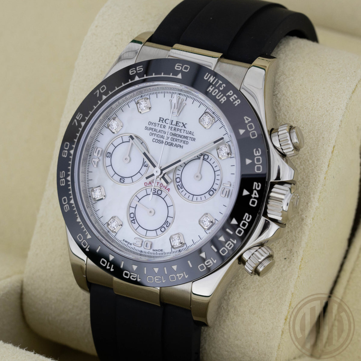 Rolex Daytona MOP Diamaond Dial | Whitegold | Box and Papers | 2020