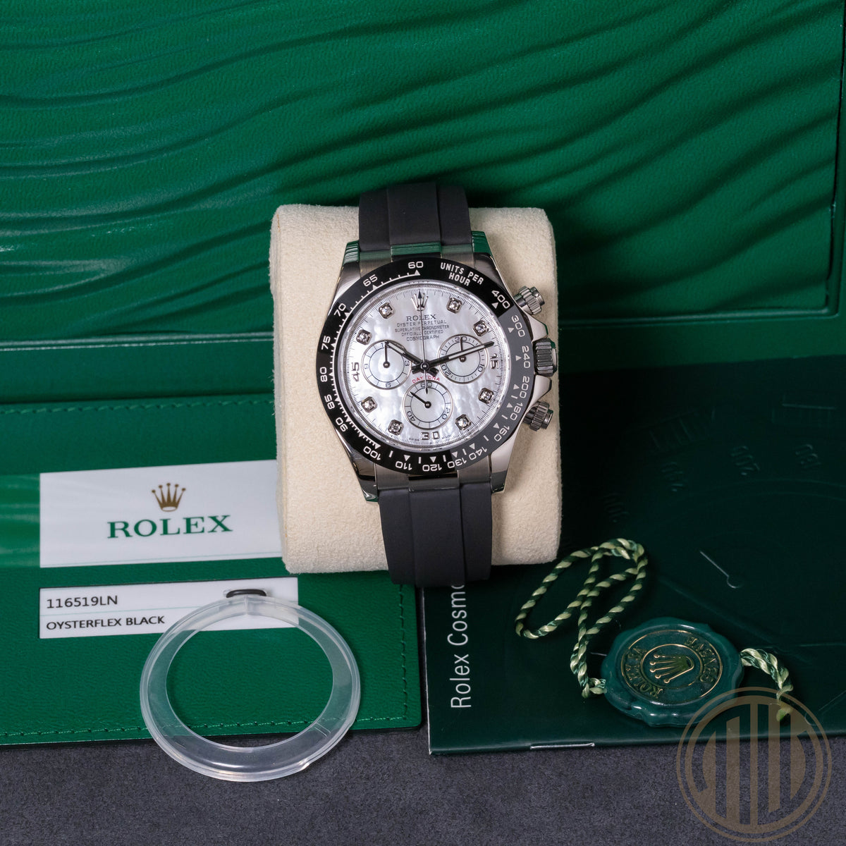 Rolex Daytona MOP Diamaond Dial | Whitegold | Box and Papers | 2020