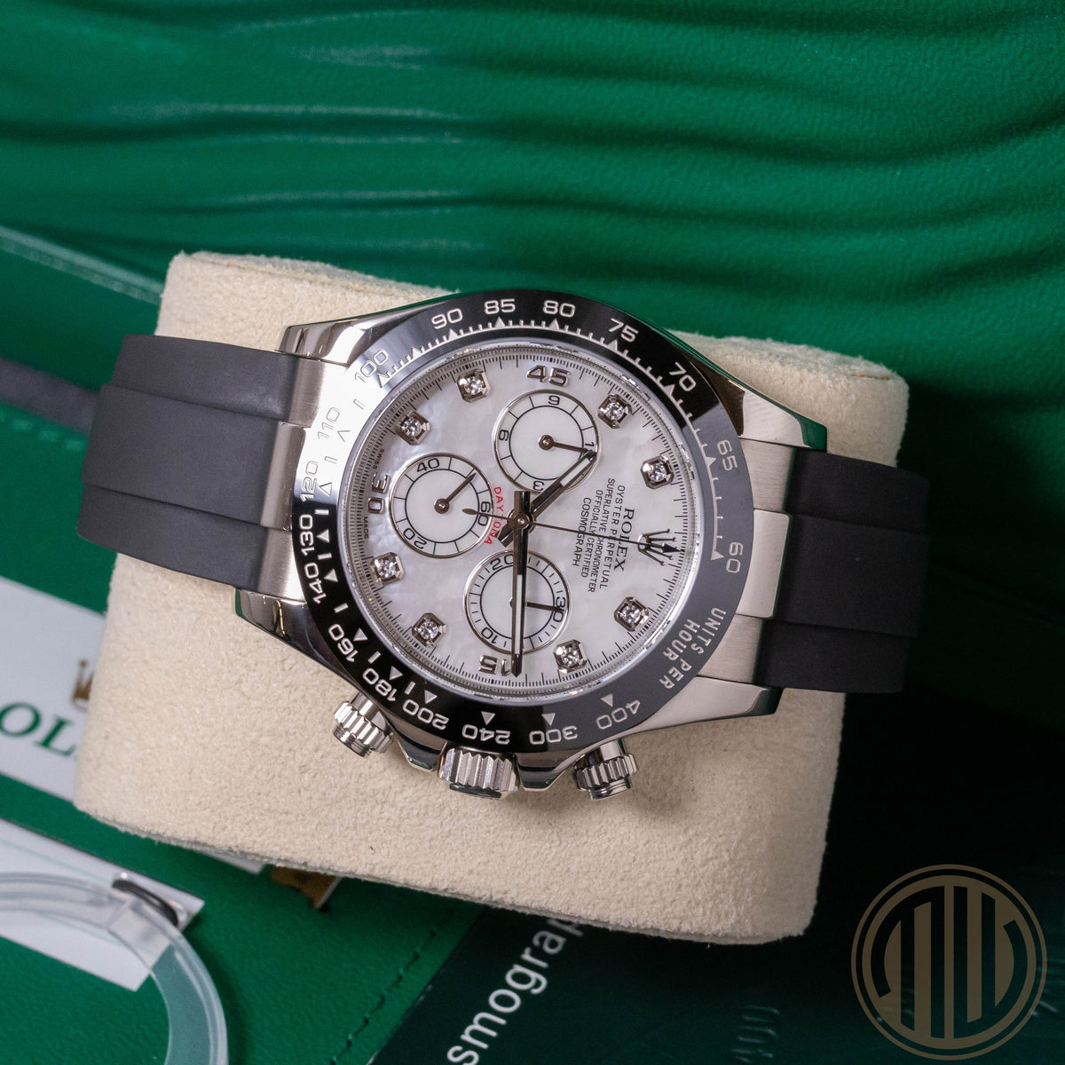 Rolex Daytona MOP Diamaond Dial | Whitegold | Box and Papers | 2020