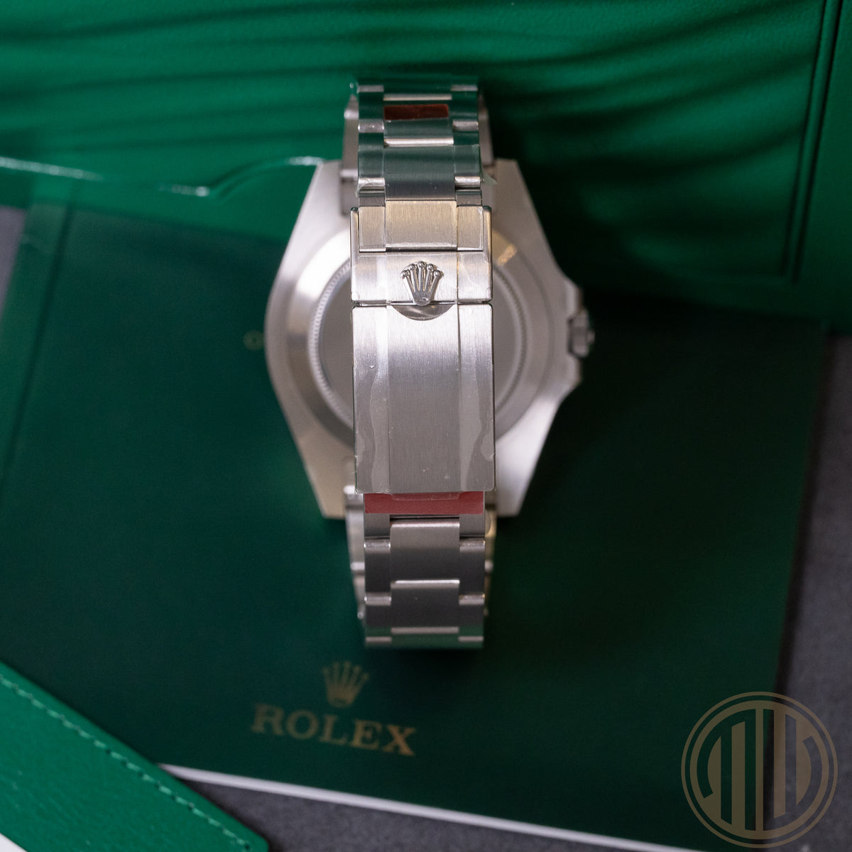 Rolex Explorer II White Dial New | Full-Sticker | Lc100 | Box and Papers | 2017