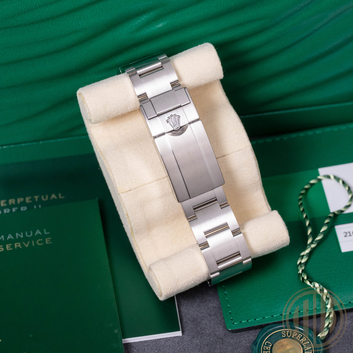 Rolex Explorer II White Dial | Orig.Bill New | Unworn | Box and Papers | 2019