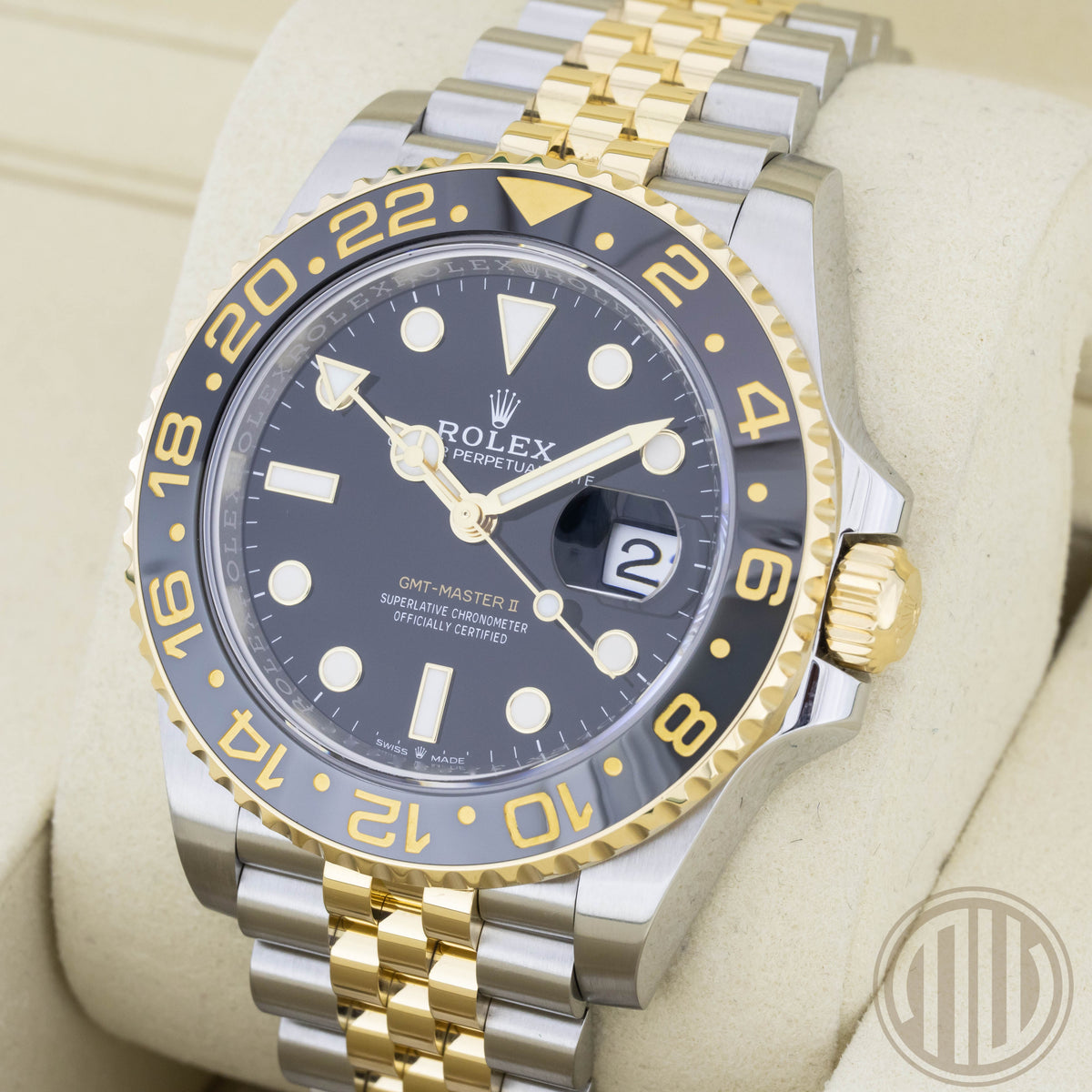 Rolex GMT-Master II Bicolor | Orig.Invoice | Jubilee | Box and Papers | 2025 | 126713GRNR