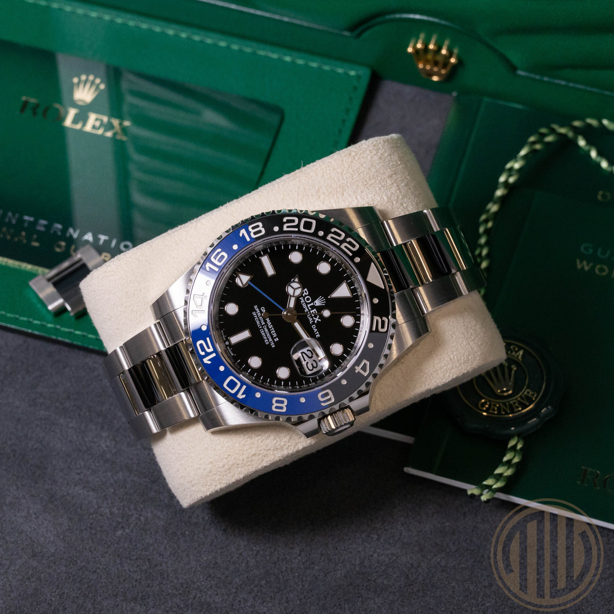 Rolex GMT-Master II Batman | Lc100 | Orig.Invoice | Box and Papers | 2024
