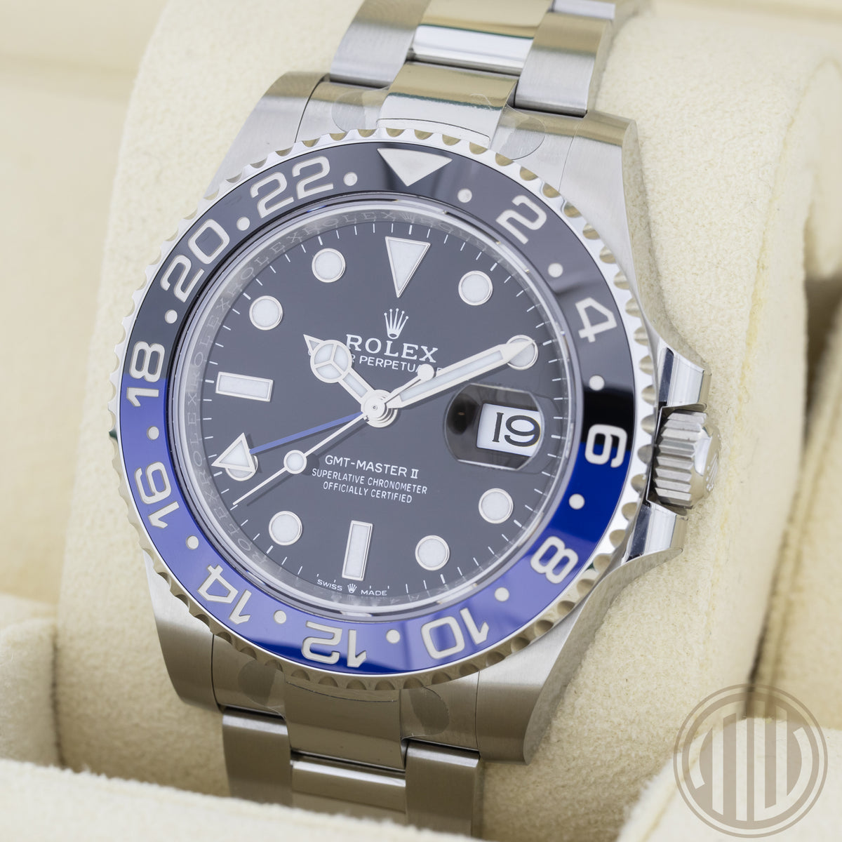 Rolex GMT-Master II Batman | Neu | Teil-verklebt | Box und Papiere | 2023 | 126710BLNR