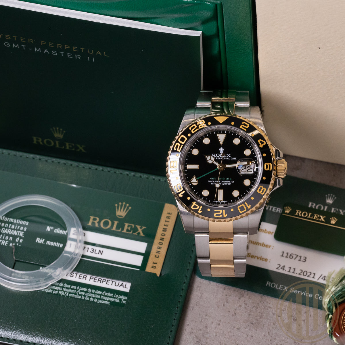 Rolex GMT-Master II Bicolor | Top Condition | Box and Papers | 2014 | 116713LN