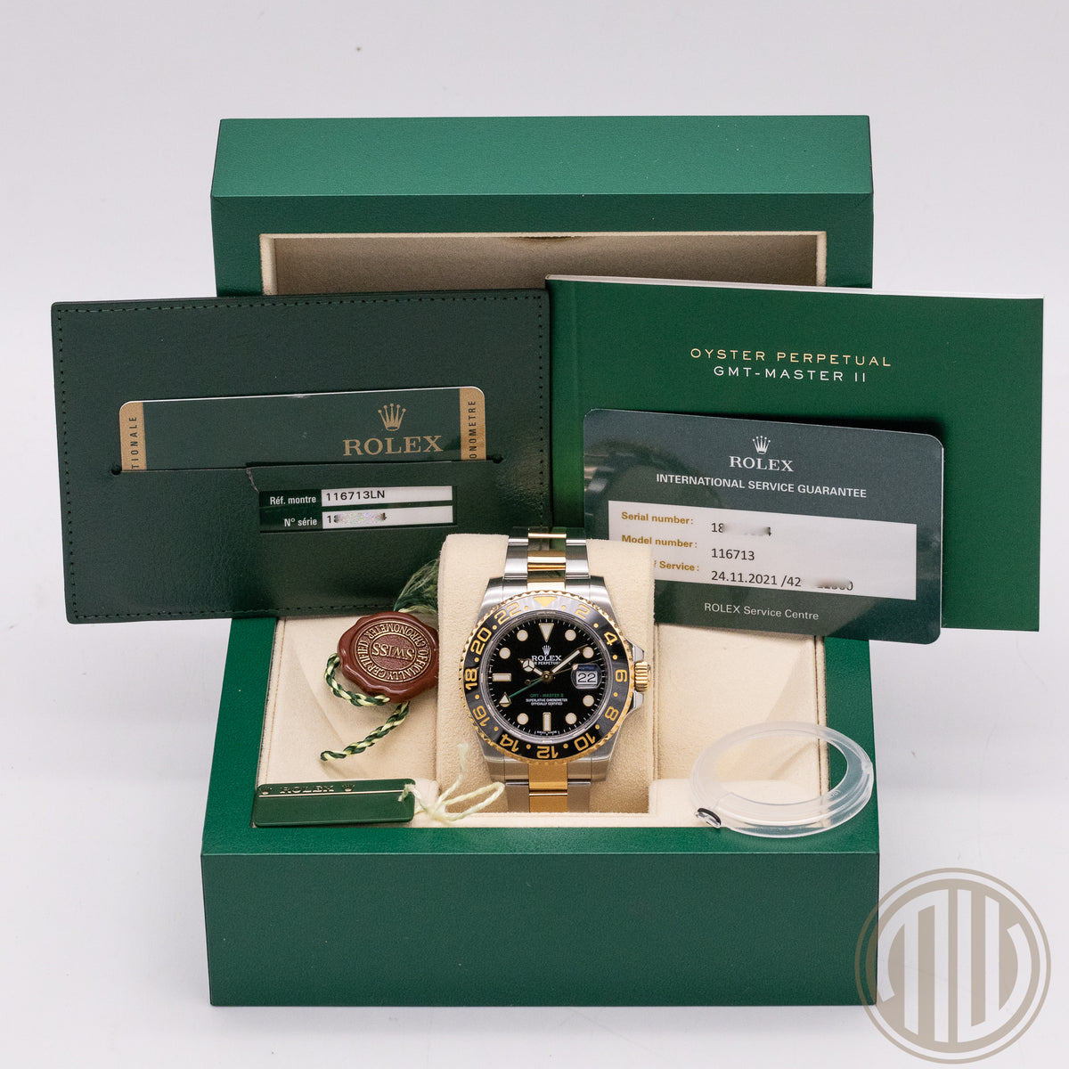 Rolex GMT-Master II Bicolor | Top Condition | Box and Papers | 2014 | 116713LN
