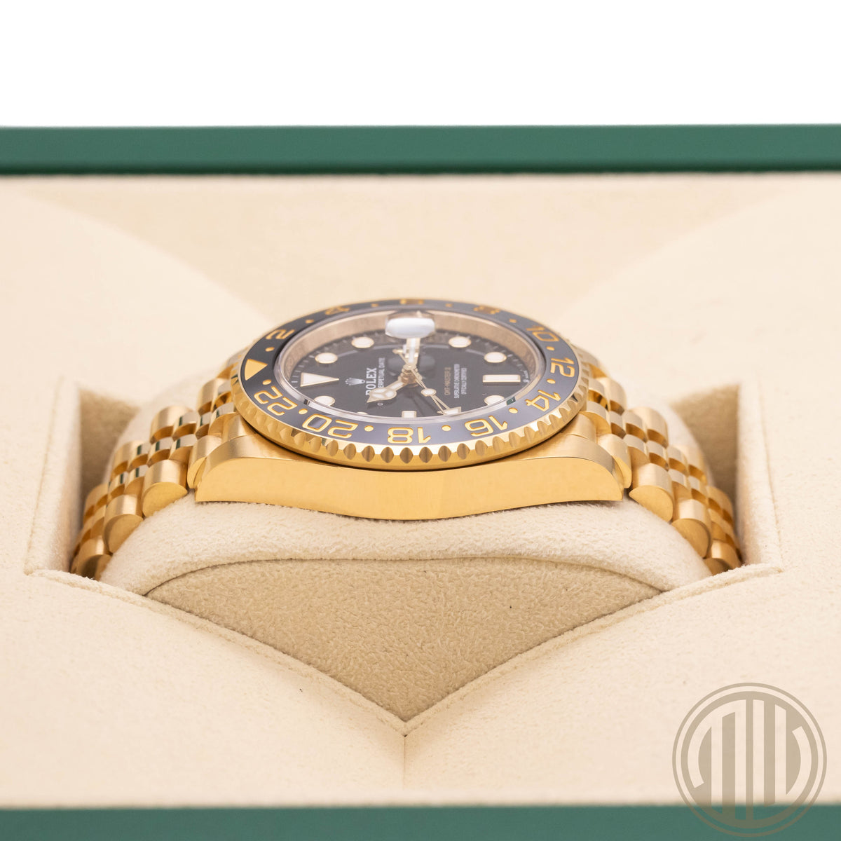 Rolex GMT-Master II 18kt Yellowgold | Zombie | Box and Papers | 2023 | 126718GRNR