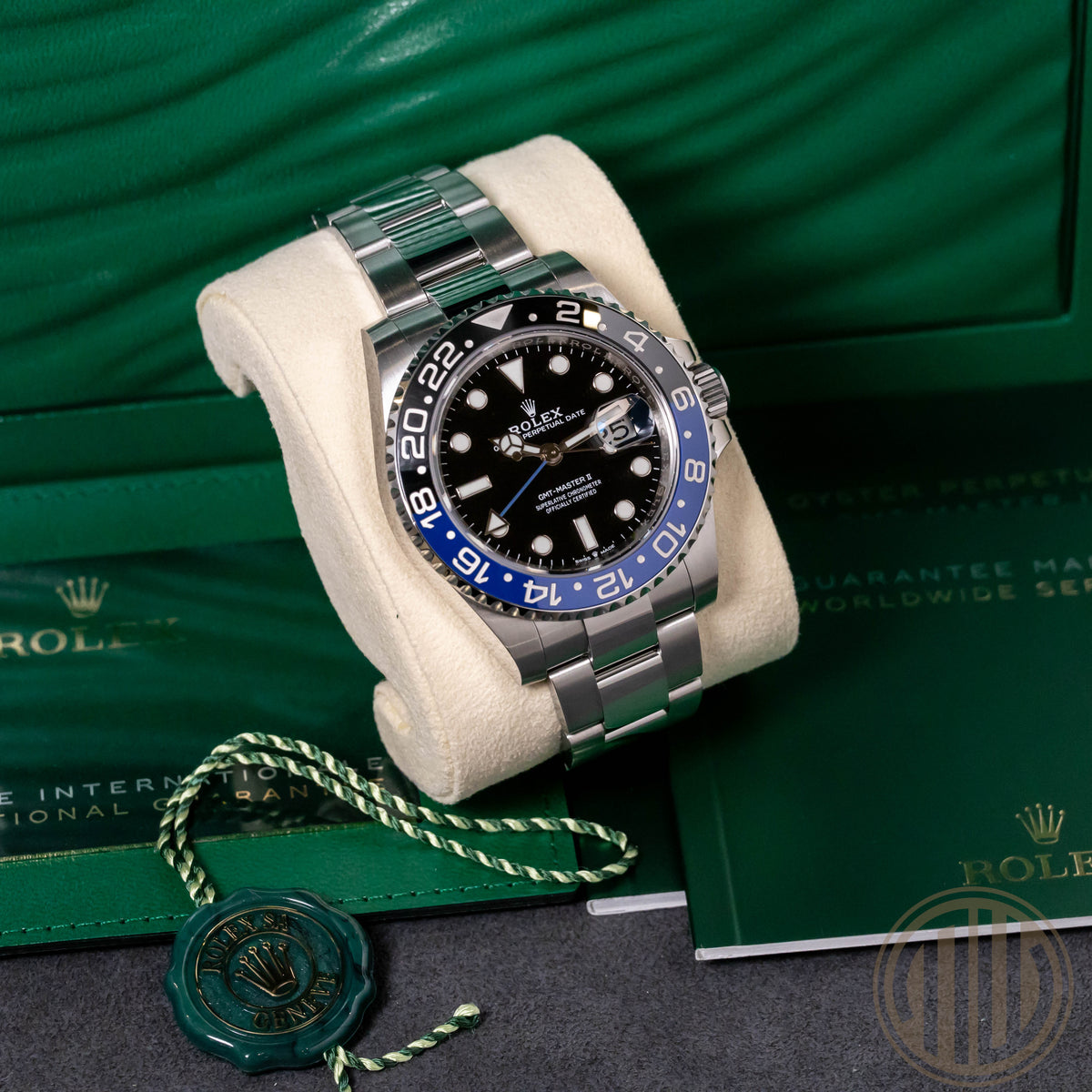 Rolex GMT-Master II Batman | Lc100 | Orig. Invoice | Box and Papers | 2021