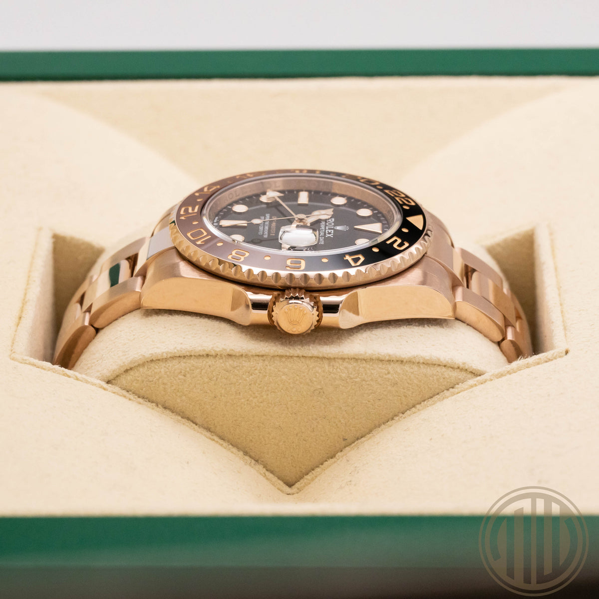 Rolex GMT-Master II 18kt Everose | Rootbeer | Box and Papers | 2021 | 126715CHNR