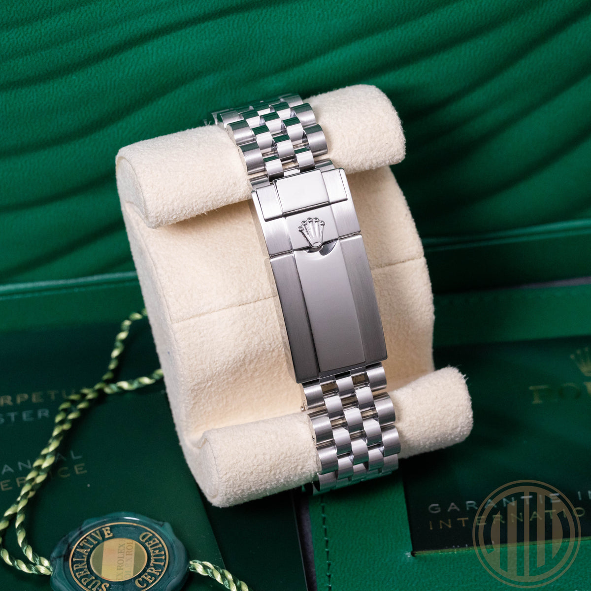 Rolex GMT-Master II "Bruce Wayne" | Jubilee | Box and Papers | 2024 | 126710GRNR