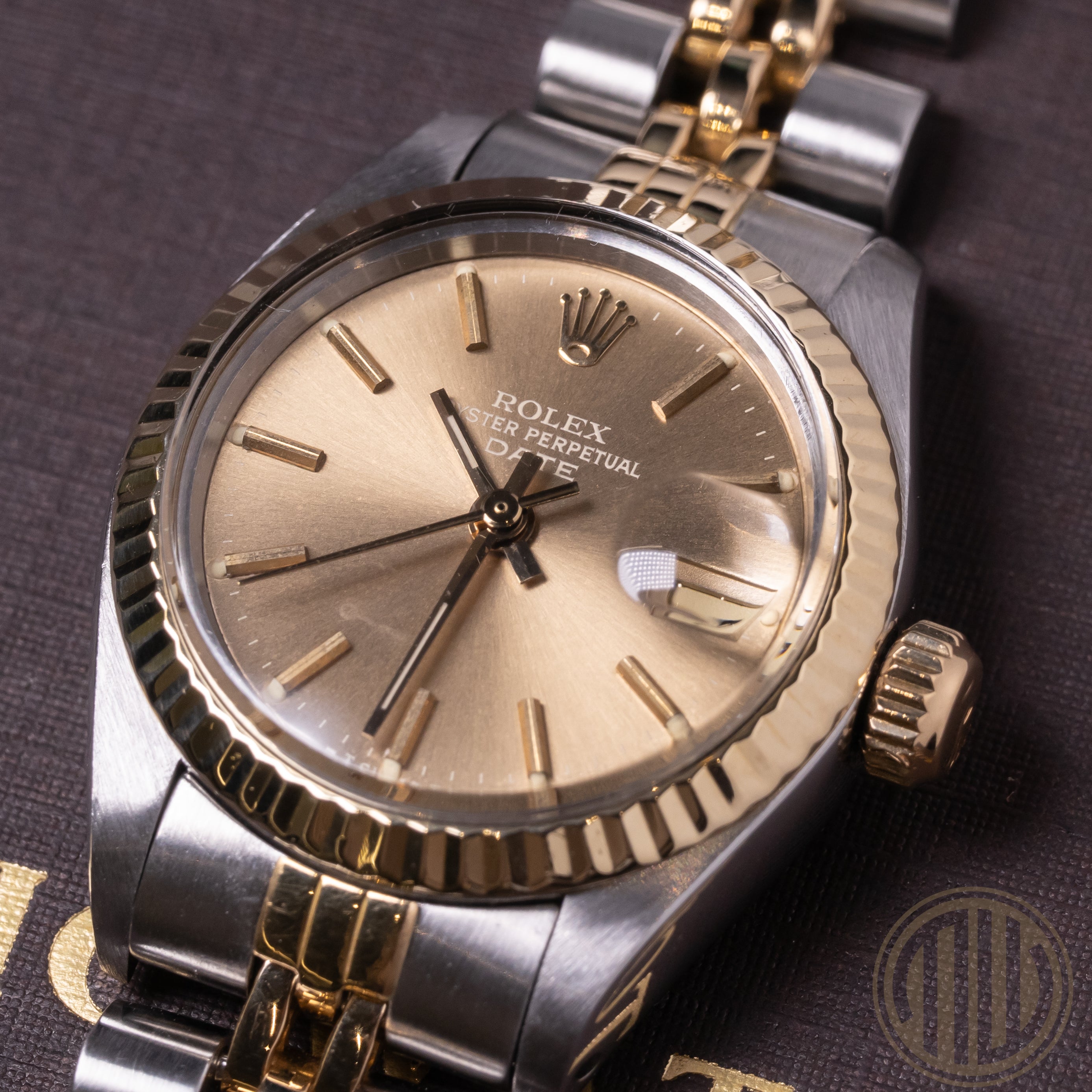 Rolex store 6917 champagne dial