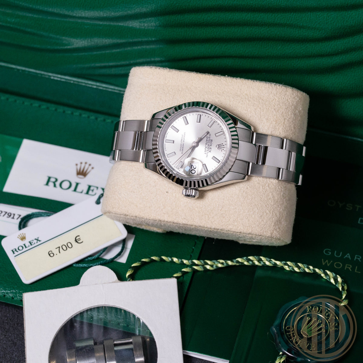 Rolex Lady-Datejust Silver Dial | Lc100 | Box and Papers | 2017 | 279174