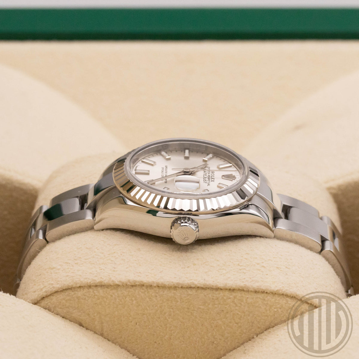 Rolex Lady-Datejust Silver Dial | Lc100 | Box and Papers | 2017 | 279174