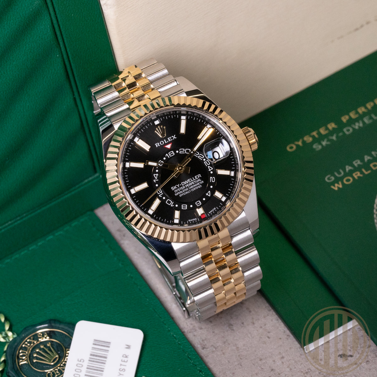 Rolex Sky-Dweller Bicolor | Black Dial | Jubilee | 326933