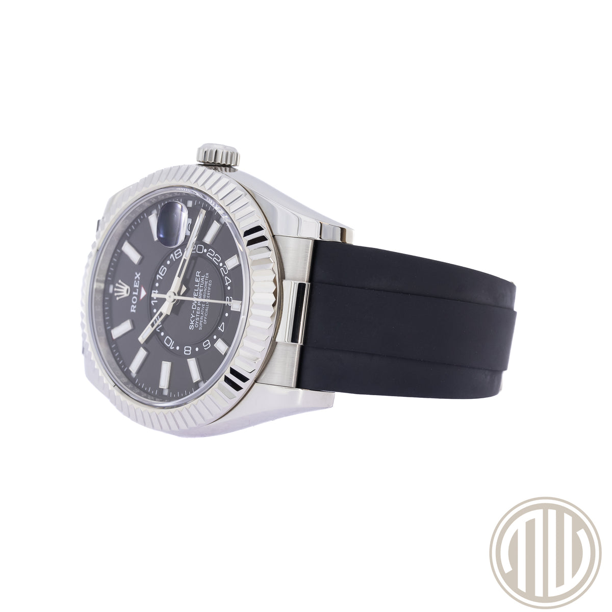 Rolex Sky-Dweller 18kt Whitegold | Black Dial | Box and Papers | 2023