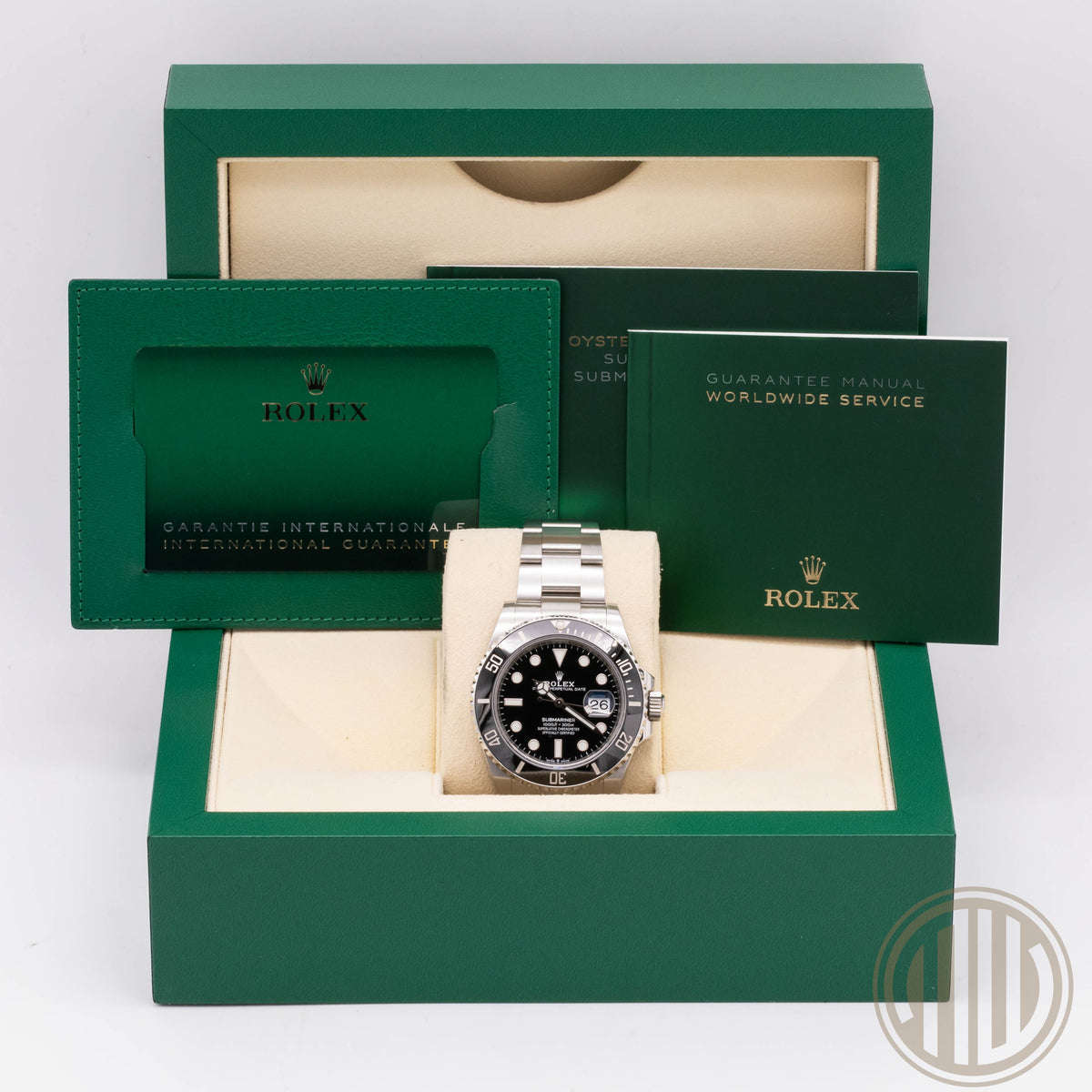 Rolex Submariner Date Stainless-Steel | Box and Papers | 2021 | 126610LN