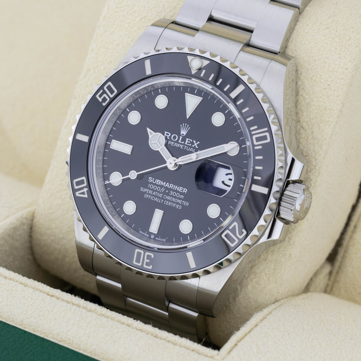 Rolex Submariner Date Stainless-Steel | Box and Papers | 2023 | 126610LN