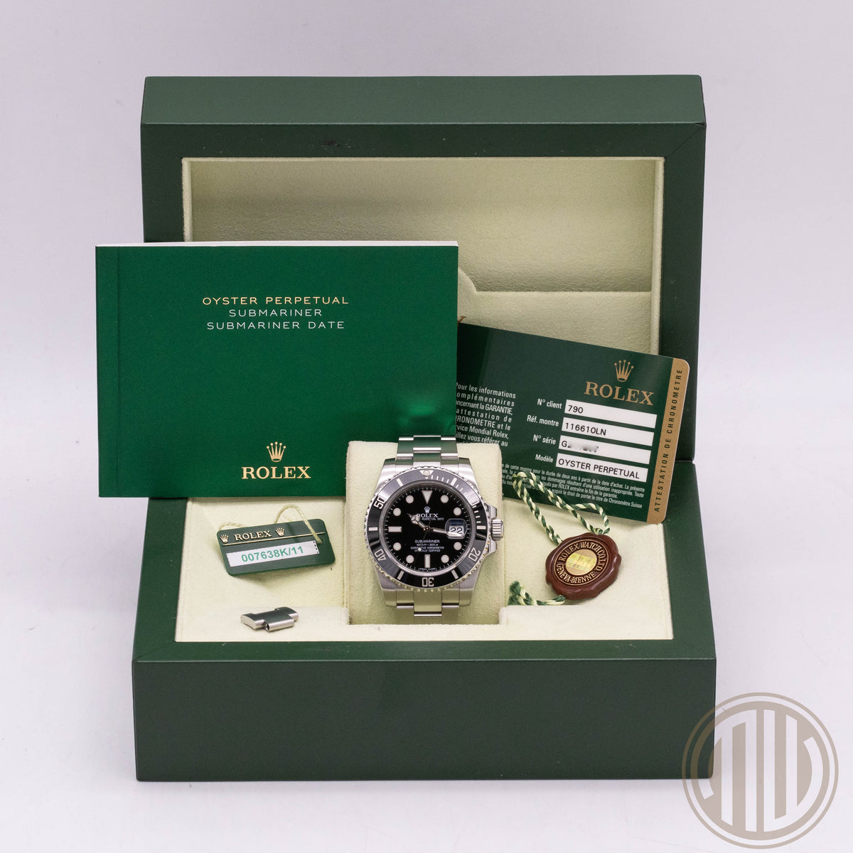 Rolex Submariner Date Stainless-Steel | 116610LN | Box and Papers | 2011