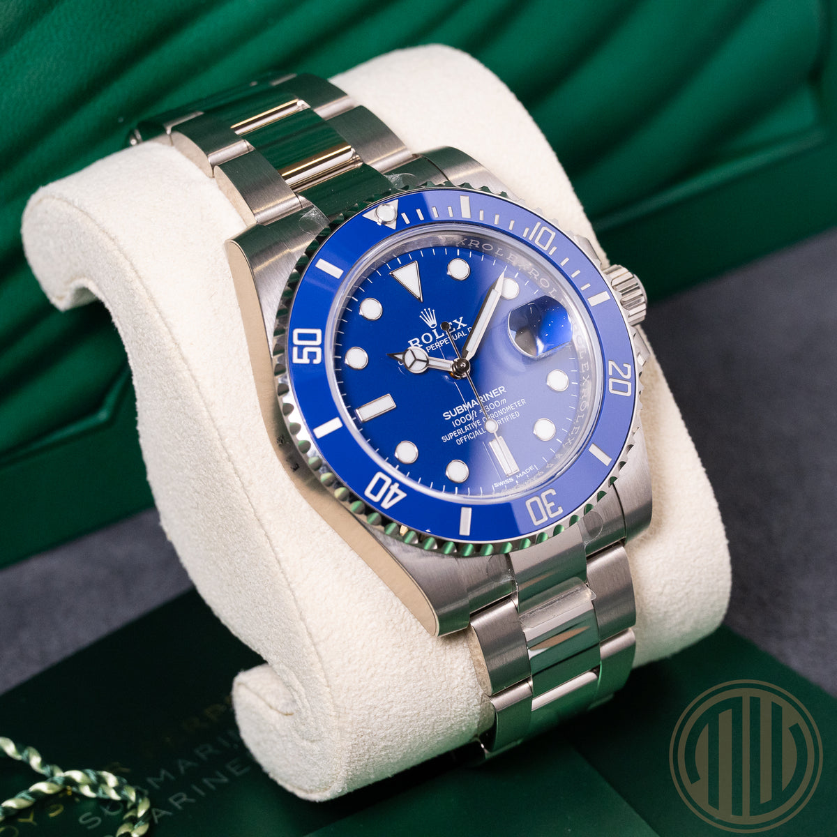 Rolex Submariner Date "Smurf" Full Sticker | 18kt Whitegold | Lc100 | Box and Papers | 2019