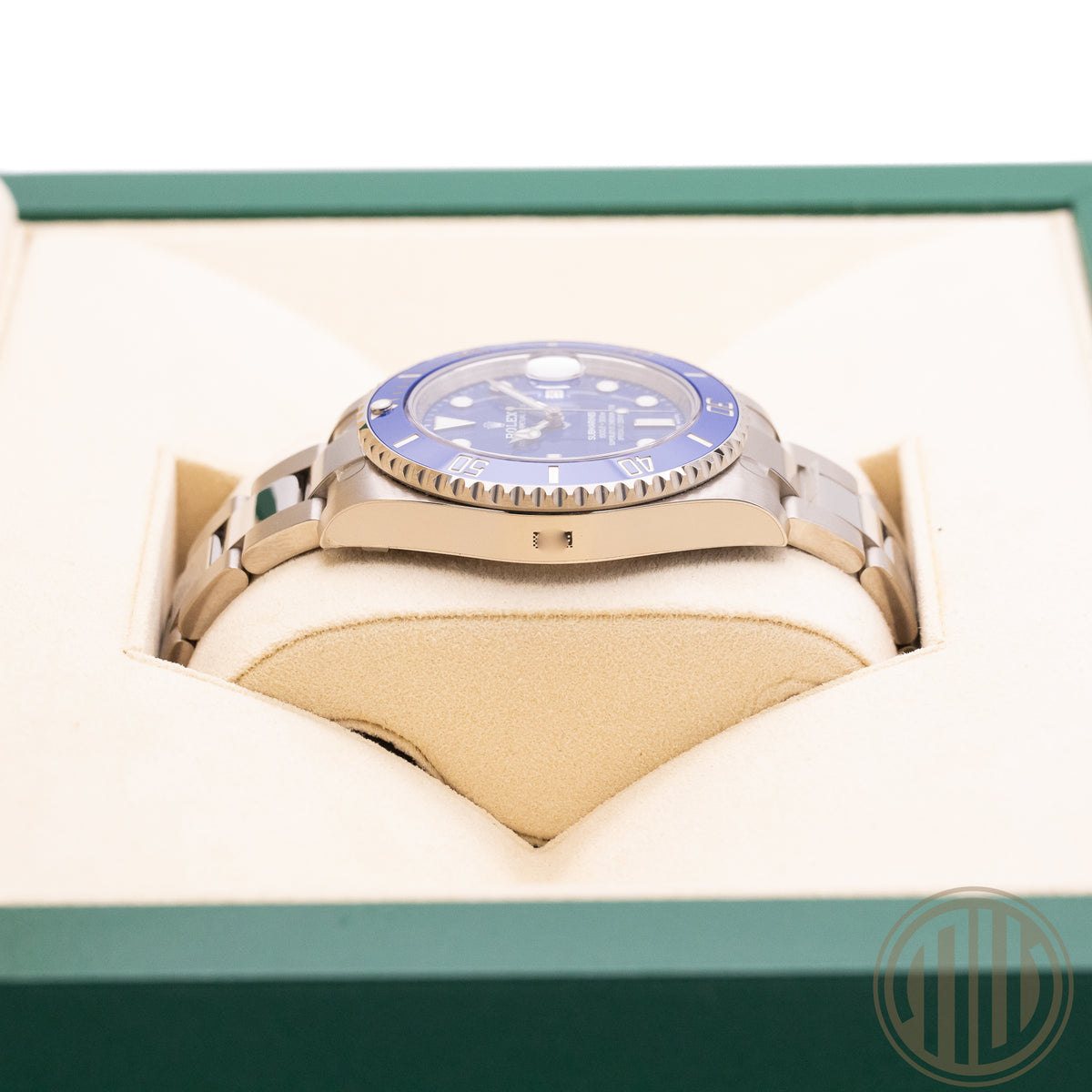 Rolex Submariner Date "Smurf" Full Sticker | 18kt Whitegold | Lc100 | Box and Papers | 2019