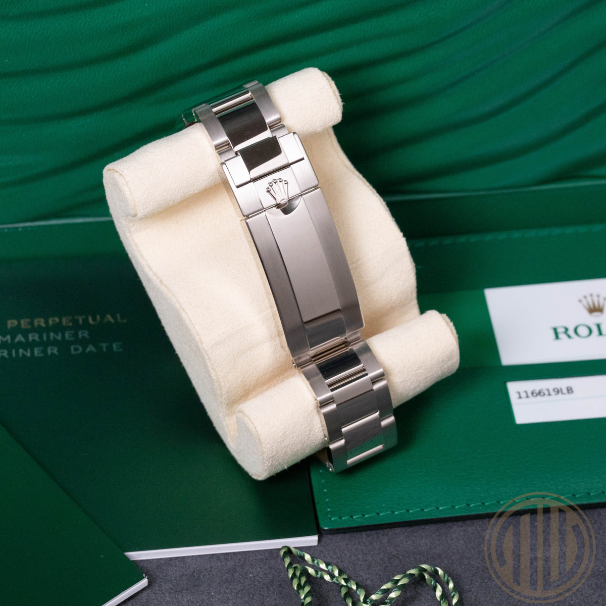 Rolex Submariner Date 45.900 € SMURF | NEW | Ungetragen | 2019| Teilverklebt | NOS
