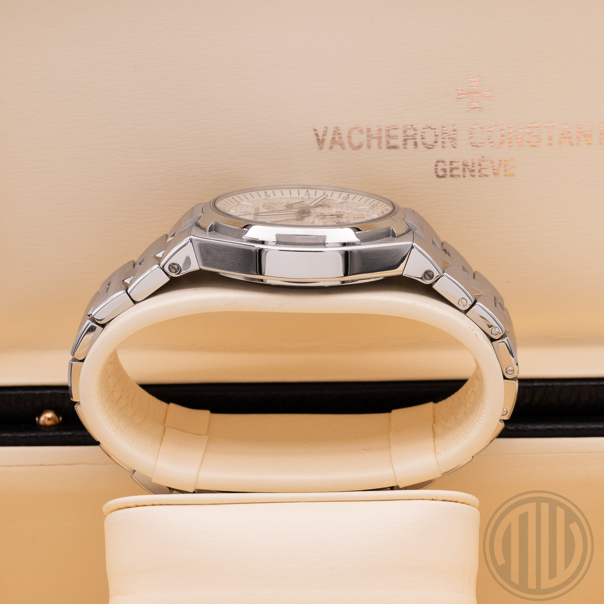 Vacheron Constantin Overseas Dual Time White Dial | Stainless Steel | Box and Papers | 2013