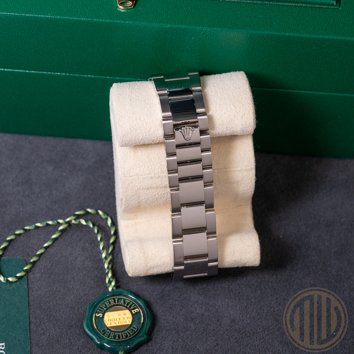 Rolex Day-Date 36 18kt Whitegold | Salmon Dial | Rolex Service Card | P-Series