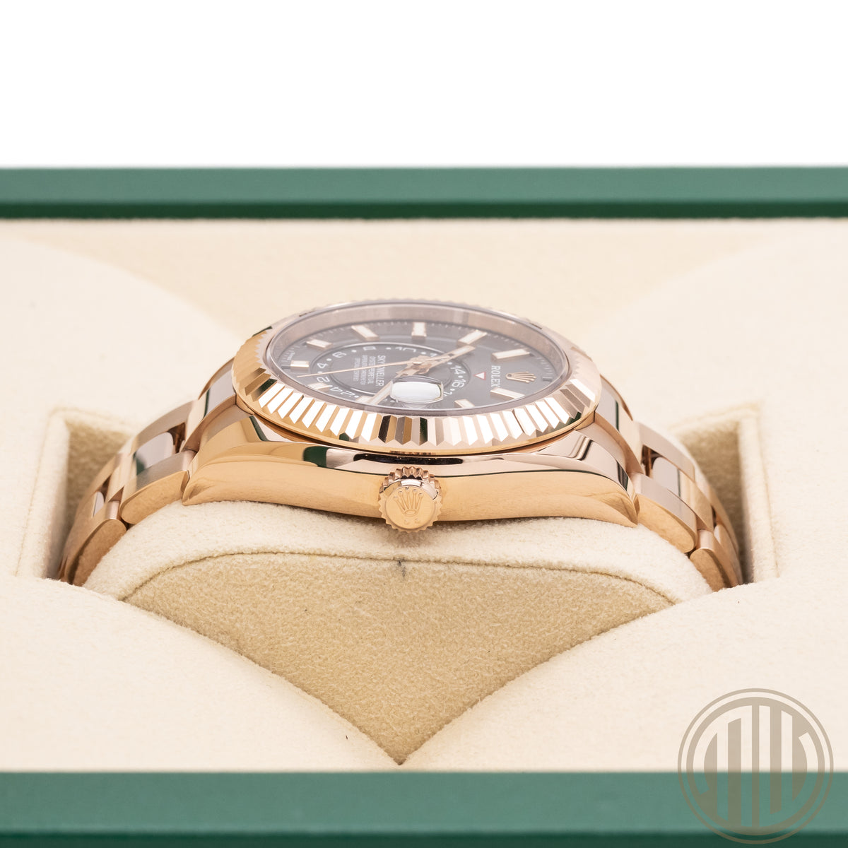 Rolex Sky-Dweller 18ct Everose-Gold | Grey Dial | Box and Papers | 2023